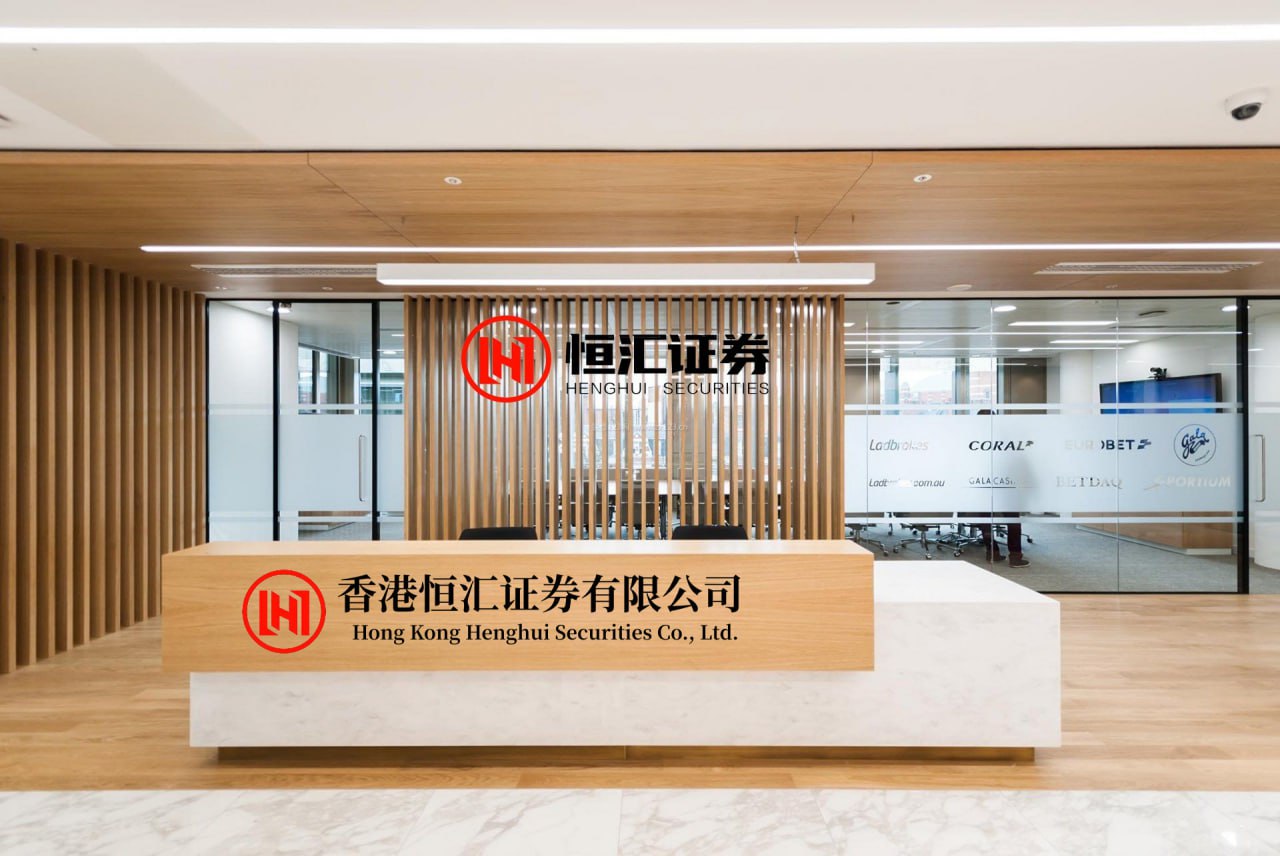 股票配资系统 黄仁勋打卡老北京炸酱面上热榜，炸酱面抖音团购销售增长77%